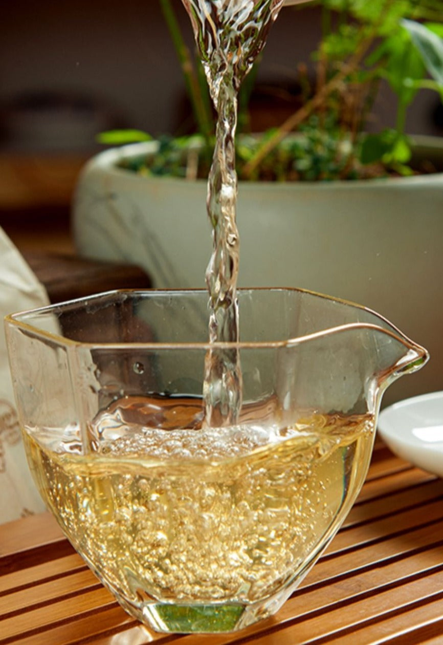 2022 MengKu RongShi "Mang Fei - Wen Ding" (Mangfei - Peak) Cake 8g / 367g Puerh Raw Tea Sheng Cha