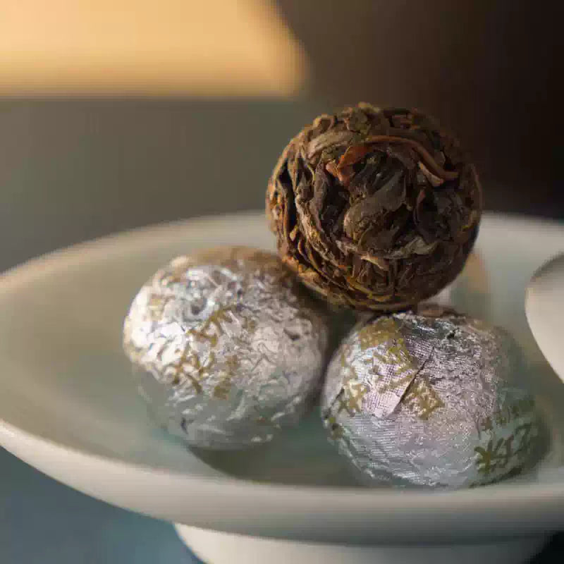 2025 XiaGuan "Mo Lie Gu Shu - Long Zhu" (Mengku's Molie Old Tree - Dragon Ball) Tuo 96g/Box Puerh Raw Tea Sheng Cha