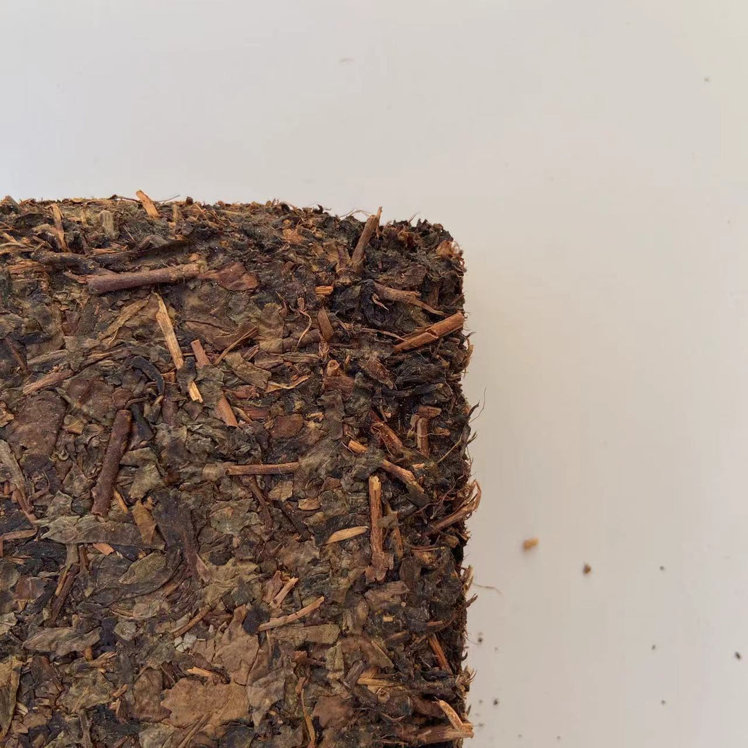 2010 ChunYi "Jing Zhi - Fu Zhuan" (Special - Fu Brick) 350g Tea, Dark Tea, Hunan Province.