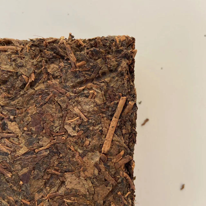 2007 CNNP - XiangYi "Te Zhi - Fu Zhuan" (Special - Fu Brick) 400g Tea, Dark Tea, Fu Cha, Hunan Province.