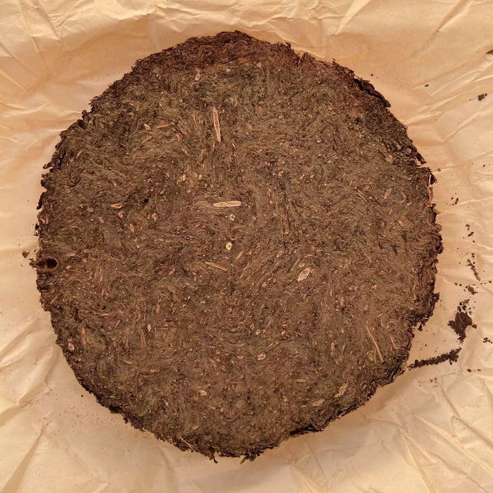 2009 AnHua "Qian Liang Cha" Cake Around 750g, Dark Tea, Hunan Province.