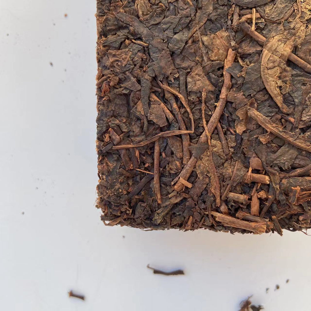 2003 CNNP - BaiShaXi "Hei Zhuan Cha" (Dark Brick Tea) 400g, Hunan Province