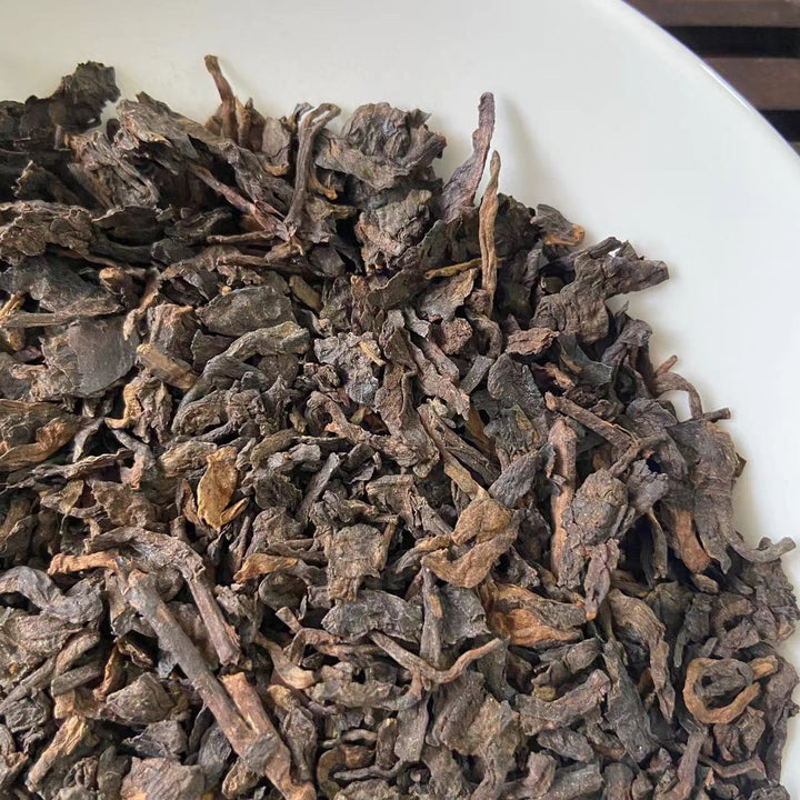 2004 TMK "Wu Ming" (Nameless) Pried Loose Leaf Puerh Ripe Tea Shou Cha