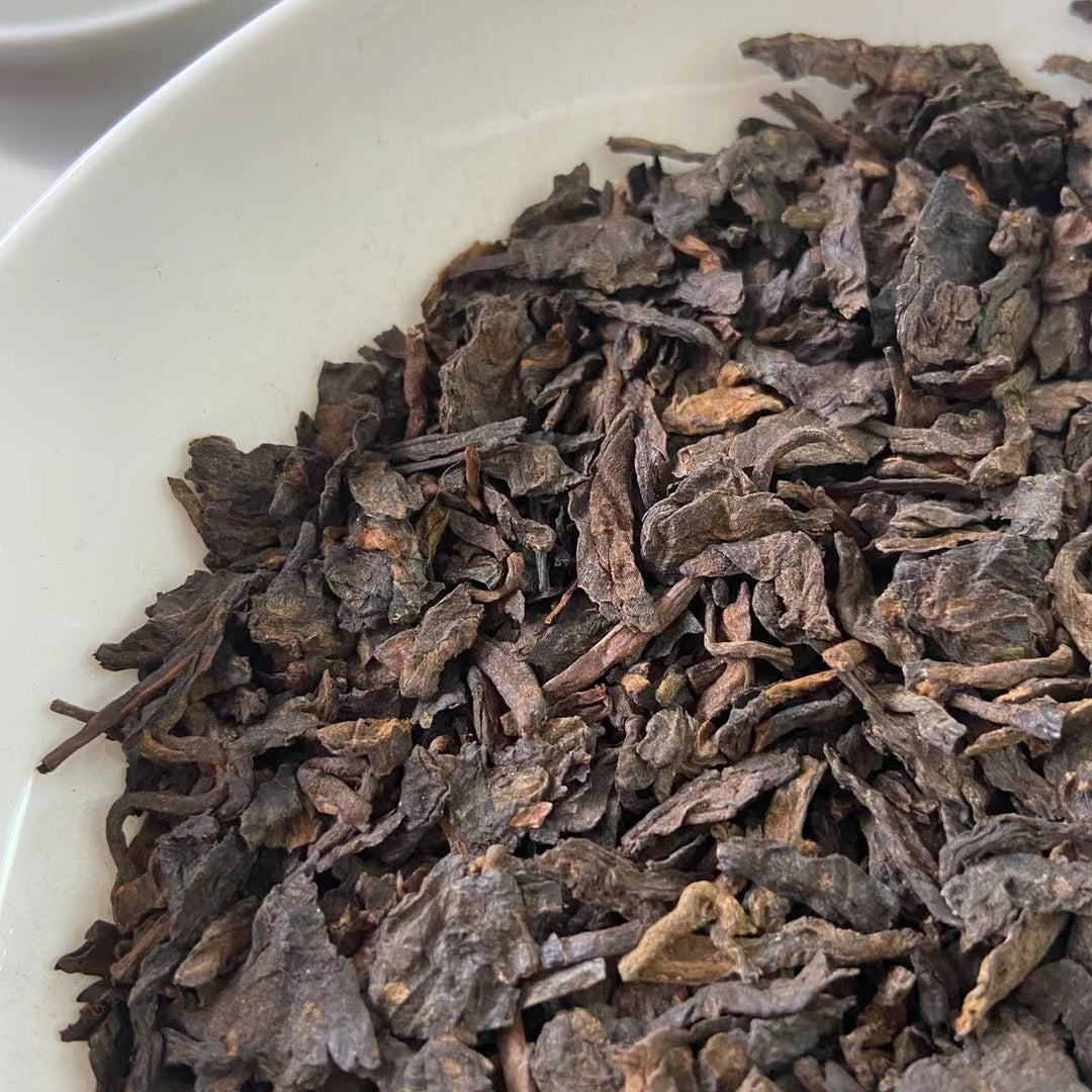 2004 TMK "Wu Ming" (Nameless) Pried Loose Leaf Puerh Ripe Tea Shou Cha