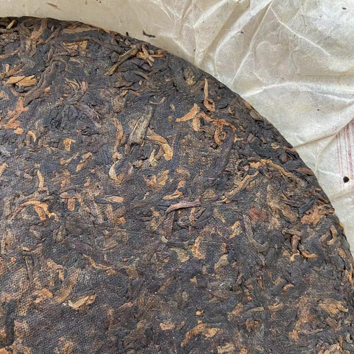 2005 LiMing "Yue Chen Yue Xiang" (The Older The Better) Cake 357g Puerh Shou Cha Ripe Tea, Meng Hai.