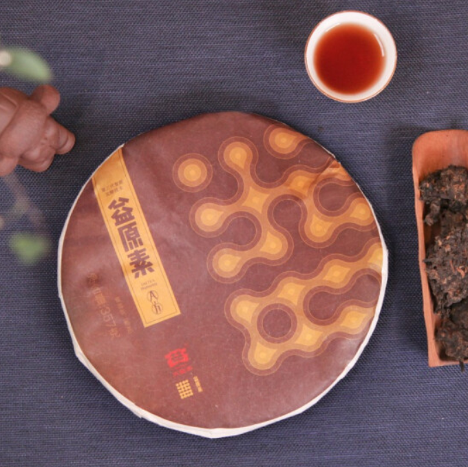 2019 DaYi "Yi Yuan Su" ( Original Beneficial Factors - 2nd Gen.) Cake 357g Puerh Shou Cha Ripe Tea