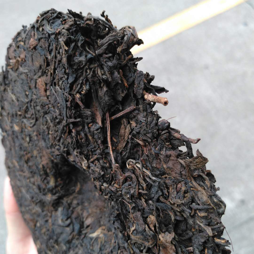 2005 ChangTai "Ban Na Yun Wu Yuan Cha" (Banna Cloudy Foggy Wild Tea) Cake 400g Puerh Raw Tea Sheng Cha