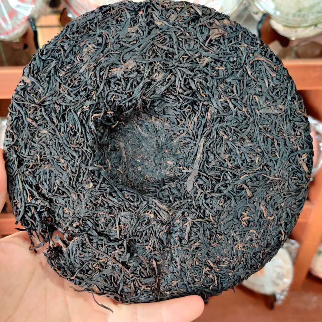 2006 RuiGong "Zi Juan" (Purple Bud) Cake 357g Puerh Raw Tea Sheng Cha