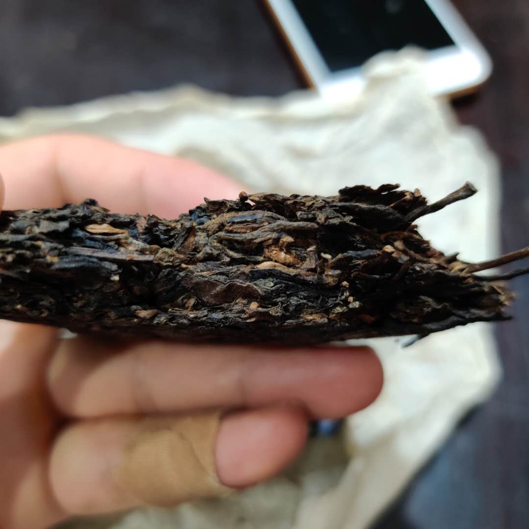 2005 ChangTai "Yi Chang Hao - Zhen Pin" (Yiwu) Small Cake 100g Puerh Raw Tea Sheng Cha