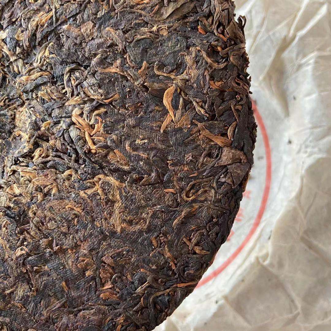 2005 GuFoHai "Lv Tai Yang" (Green Sun - Arbor Cake) 400g Puerh Raw Tea Sheng Cha