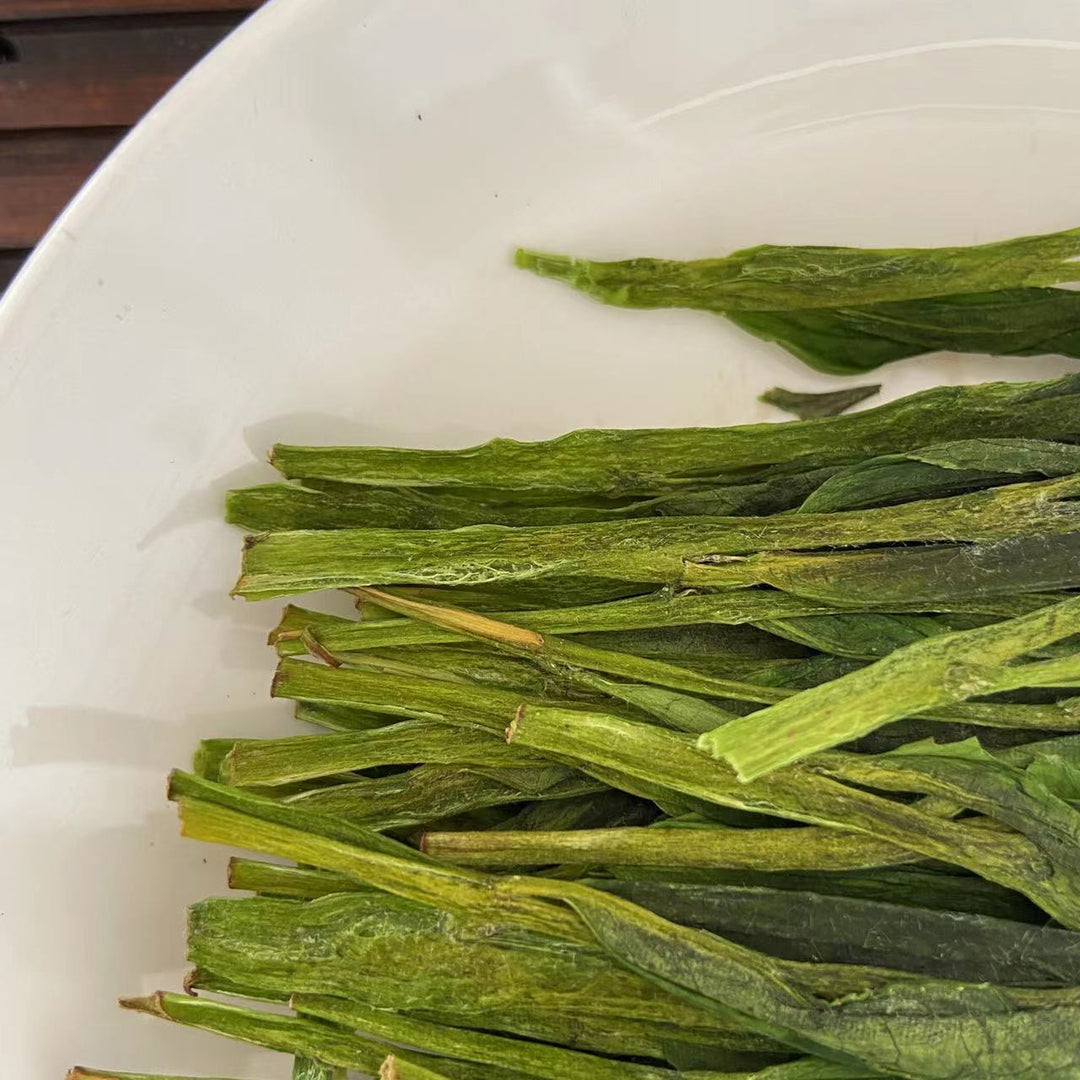 2022 Early Spring "Tai Ping Hou Kui - Shou Gong" (Taiping Houkui / Kowkui - Handmade) A+++++ Grade Green Tea Anhui