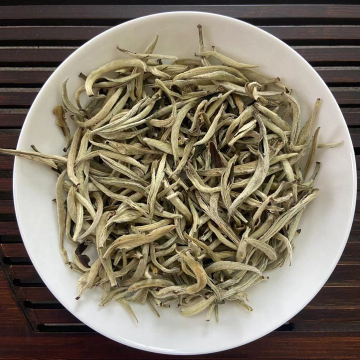 2023 Spring White Tea "Da Bai Ya - Yue Guang Bai" (Giant White Bud - Moonlight) A++ Grade, Loose Leaf Tea, JingGu BaiCha, YunNan Province.