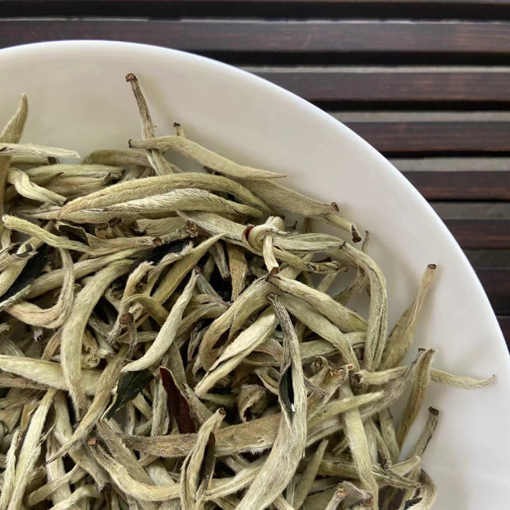 2023 Spring White Tea "Da Bai Ya - Yue Guang Bai" (Giant White Bud - Moonlight) A++ Grade, Loose Leaf Tea, JingGu BaiCha, YunNan Province.
