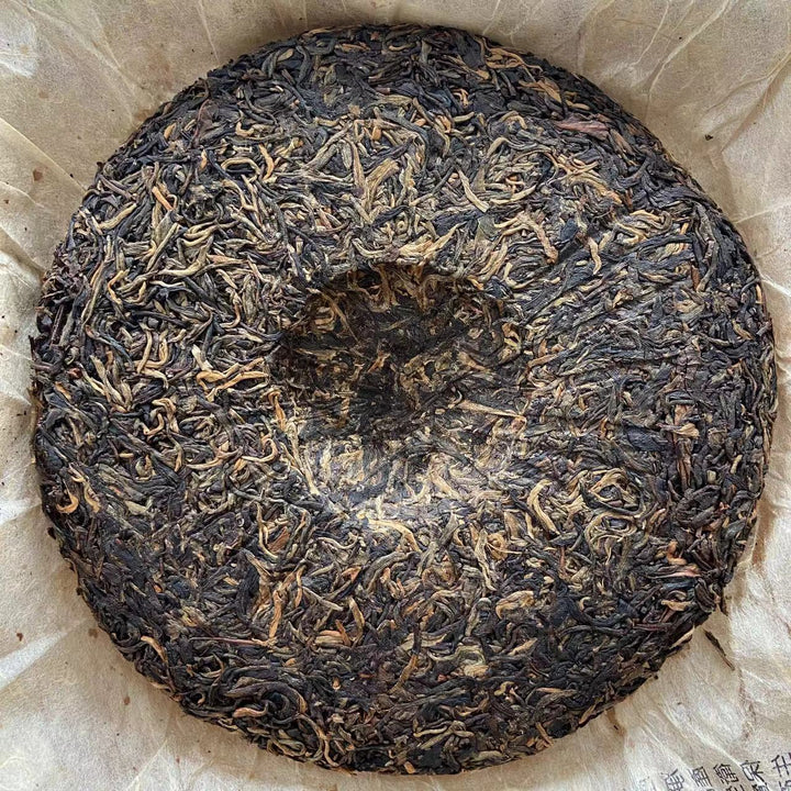 2006 DianGui "Jing Mai - Qian Nian Gu Shu" (Jingmai Mountain - Millennial Old Tree) Cake 357g, Puerh Sheng Cha Raw Tea, Mengku