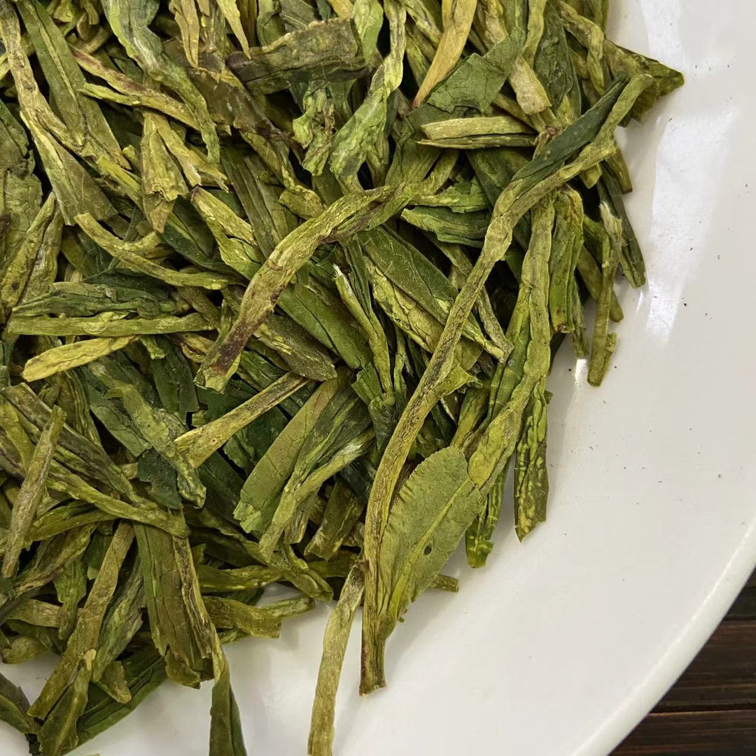 2022 Early Spring "Long Jing" (Dragon Well) A Grade Green Tea, ZheJiang Province.