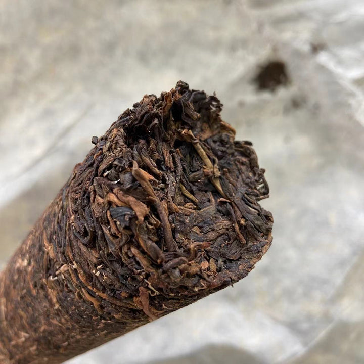 2005 TMK "Na Ka - Zhu Tong Cha" (Naka - Bamboo Tube Tea) Cyliner Puerh Raw Tea Sheng Cha.