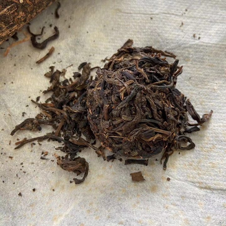 2005 TMK "Na Ka - Zhu Tong Cha" (Naka - Bamboo Tube Tea) Cyliner Puerh Raw Tea Sheng Cha.