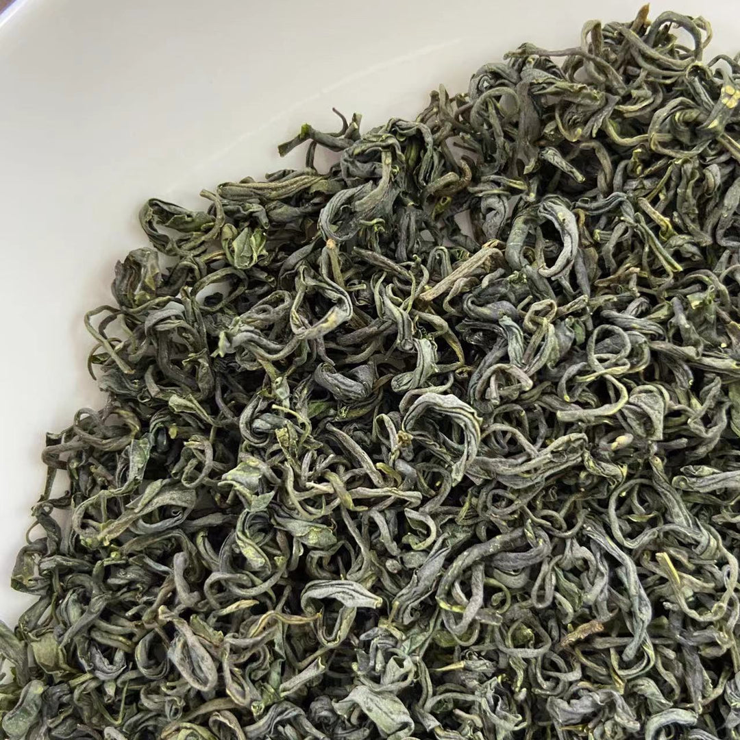 2022 Early Spring "Lu Shan Yun Wu" (LuShan YunWu / Cloud Fog) A+++ Grade Green Tea, JiangXi Province.