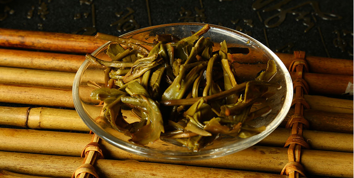 2016 ChenShengHao "Ba Wang Qing Bing" (King Green Cake) 357g Puerh Raw Tea Sheng Cha