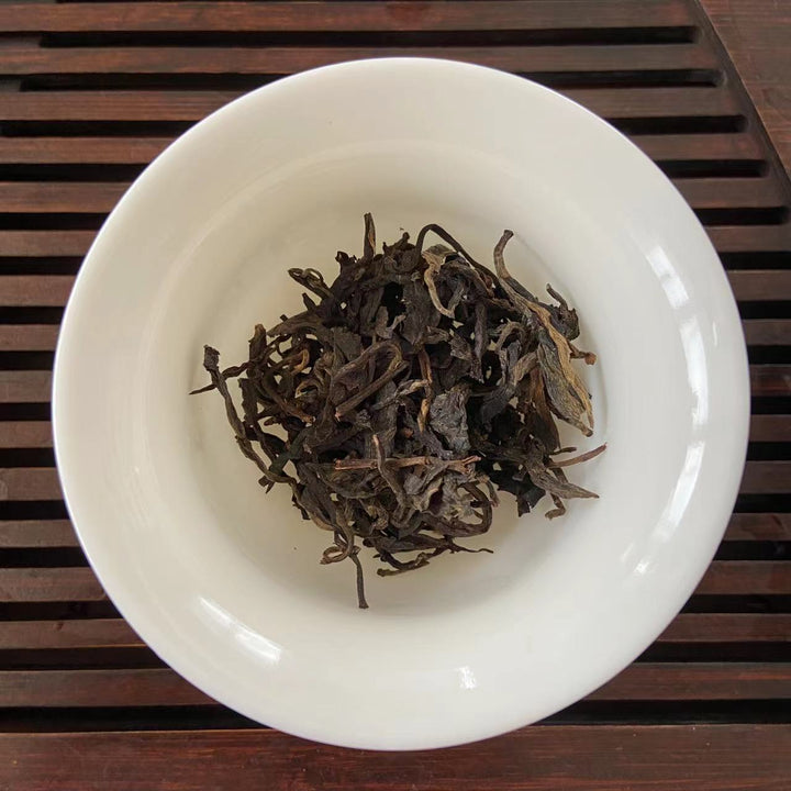 2010 LaoZhiHao "Wu Liang Shan - Lao Shu" (Wuliang Mountain - Old Tree) Cake 400g Puerh Raw Tea Sheng Cha