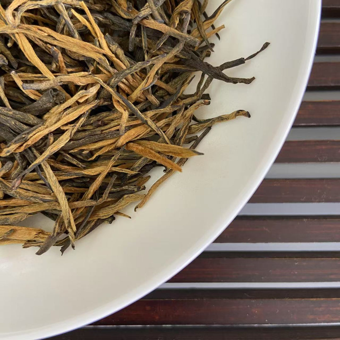 2025 Black Tea "Song Zhen - Tou Chun - Te Ji" (Pine Like Needle - Early Spring - Special) A++ Grade, Loose Leaf Tea, Dian Hong, FengQing, Yunnan