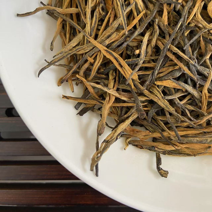2025 Black Tea "Song Zhen - Tou Chun - Te Ji" (Pine Like Needle - Early Spring - Special) A++ Grade, Loose Leaf Tea, Dian Hong, FengQing, Yunnan