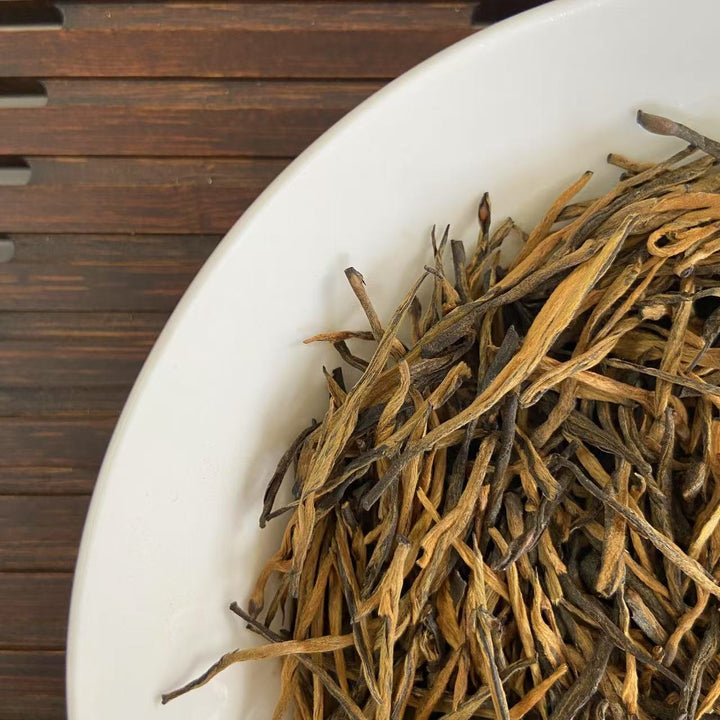 2025 Black Tea "Song Zhen - Tou Chun - Te Ji" (Pine Like Needle - Early Spring - Special) A++ Grade, Loose Leaf Tea, Dian Hong, FengQing, Yunnan