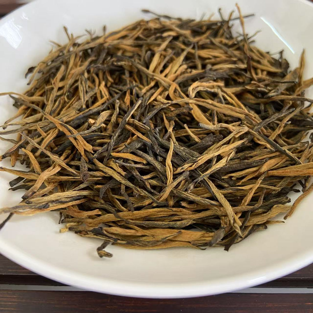 2025 Black Tea "Song Zhen - Tou Chun - Te Ji" (Pine Like Needle - Early Spring - Special) A++ Grade, Loose Leaf Tea, Dian Hong, FengQing, Yunnan