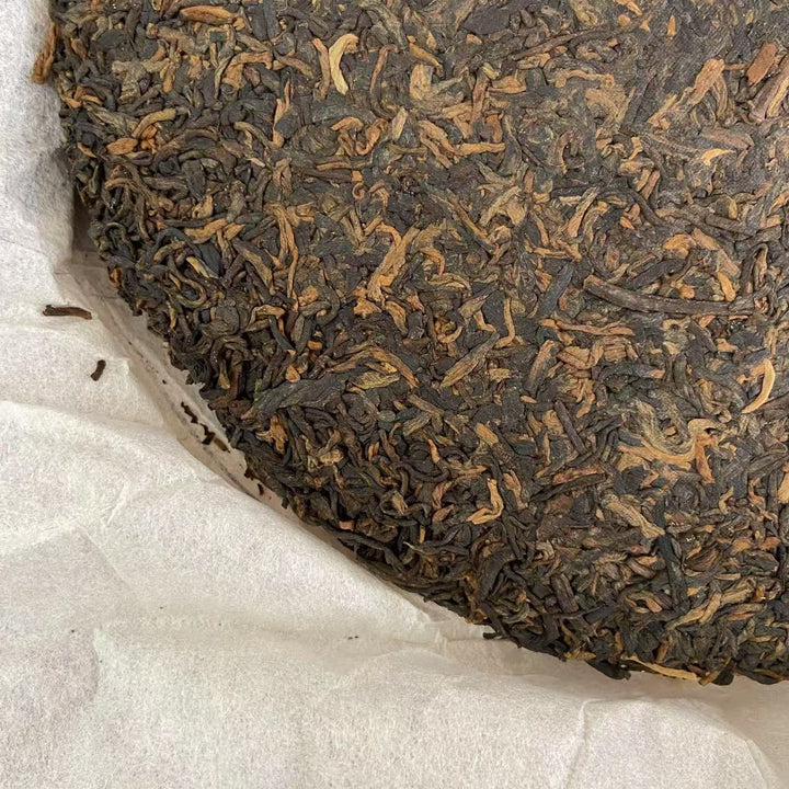 2015 DaYi "7572" Cake  1st Batch 357g Puerh Shou Cha Ripe Tea