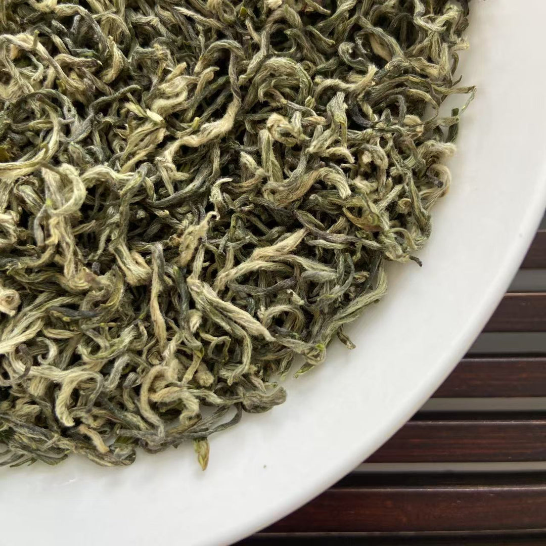 2025 Early Spring "Bi Luo Chun" (DongTing BiLuoChun) A++++ Grade Green Tea, JiangSu Province.