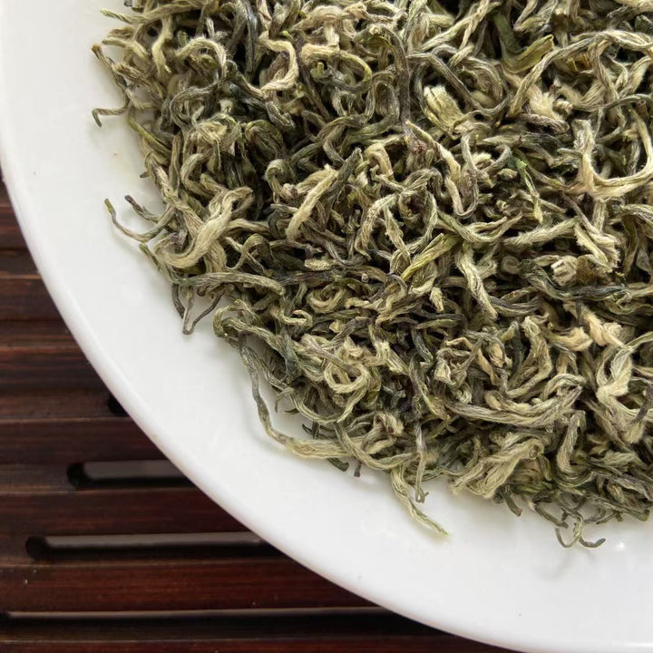 2025 Early Spring "Bi Luo Chun" (DongTing BiLuoChun) A++++ Grade Green Tea, JiangSu Province.