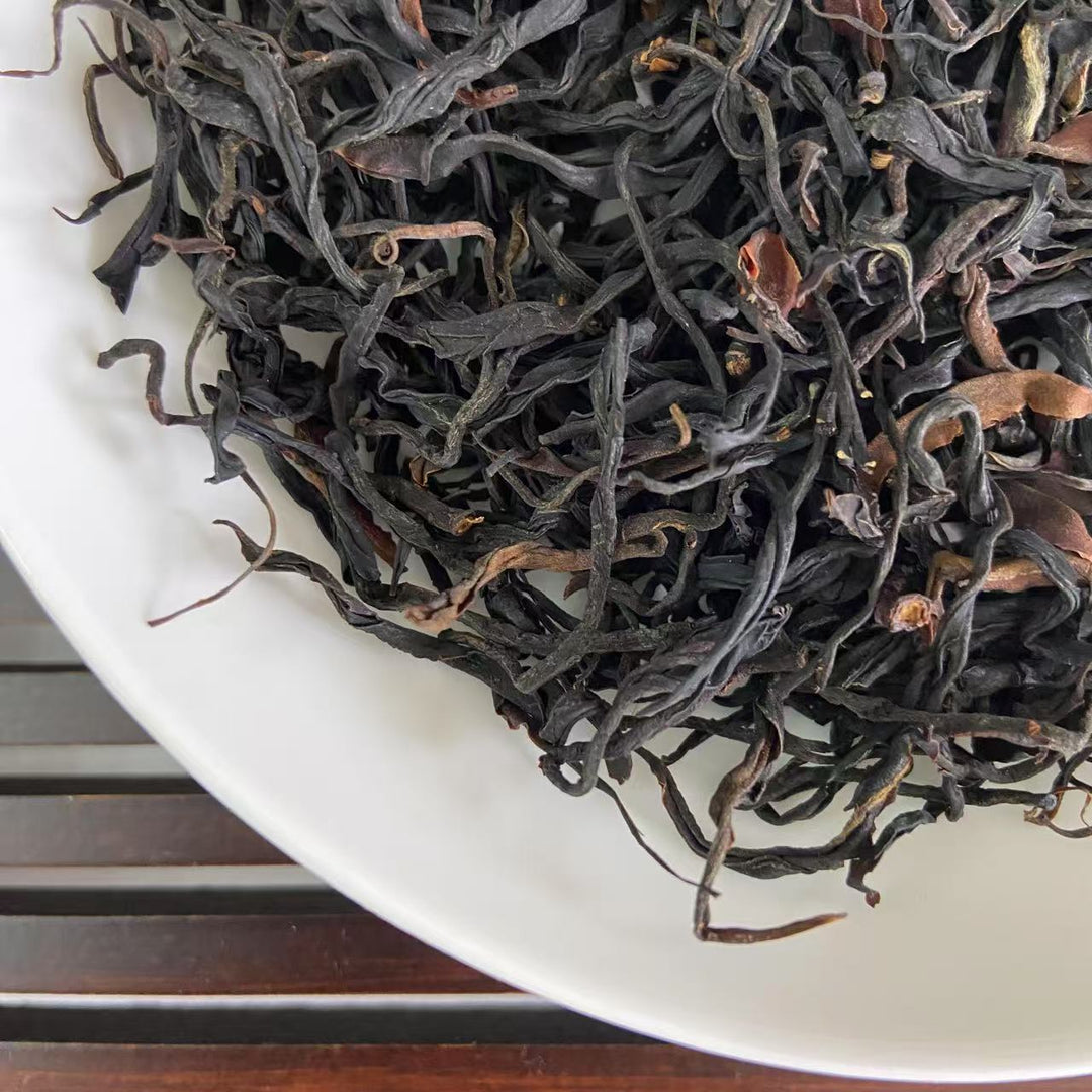 2025 Early Spring Black Tea "Ye Sheng - Shai Hong" (Wild Tea - Sun Dried), A++ Grade Loose Leaf Tea, Dian Hong, FengQing, Yunnan