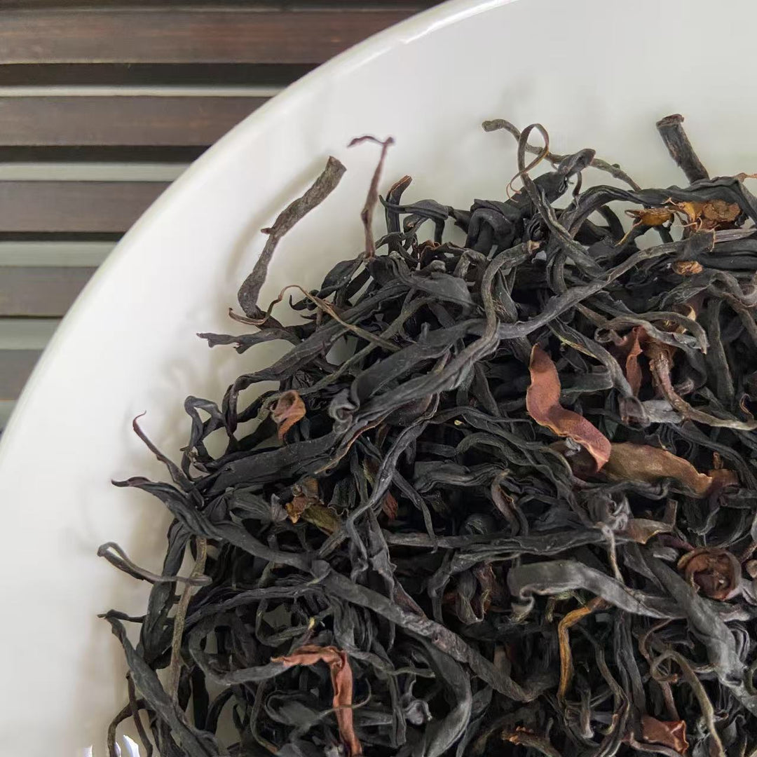 2025 Early Spring Black Tea "Ye Sheng - Shai Hong" (Wild Tea - Sun Dried), A++ Grade Loose Leaf Tea, Dian Hong, FengQing, Yunnan