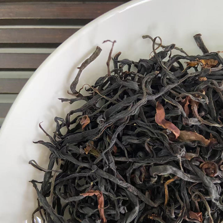 2025 Early Spring Black Tea "Ye Sheng - Shai Hong" (Wild Tea - Sun Dried), A++ Grade Loose Leaf Tea, Dian Hong, FengQing, Yunnan