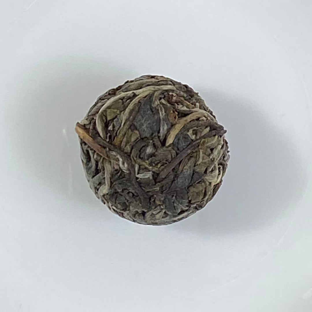 2025 TMK Early Spring "Long Zhu - Meng Ku Gu Shu" (Dragon Ball - Mengku Old Tree) 10g/Ball Puerh Raw Tea Sheng Cha
