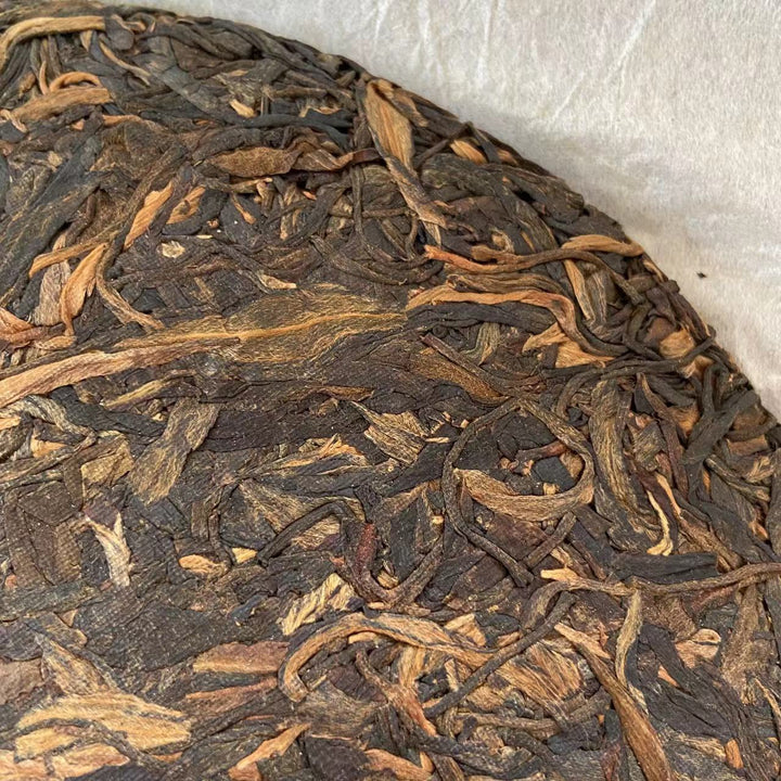 2006 XingHai "Ya - Yi Wu Qiao Mu" ( Court Hymns - Yiwu Arbor Tree) Cake 400g Puerh Raw Tea Sheng Cha