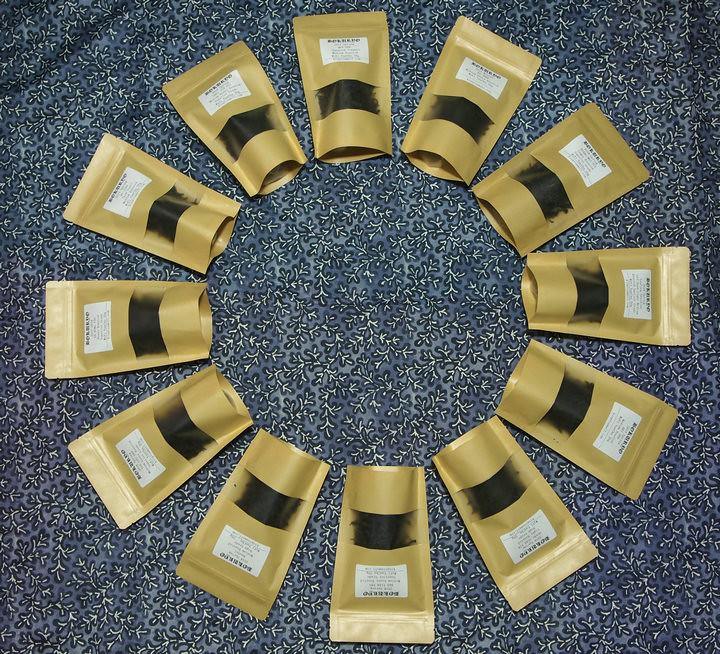 "Wuyi Yancha" Sample Set Oolong Tea, Each is 20g