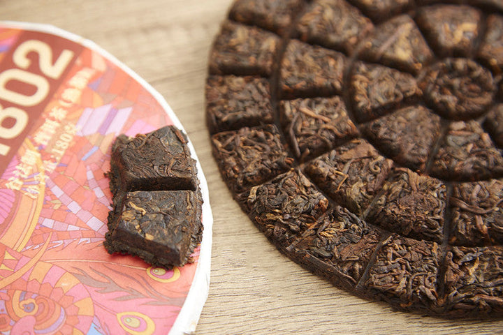 2019 YunYuanGu "Pin Ge 1802" Cake 180g Puerh Ripe Tea Shou Cha