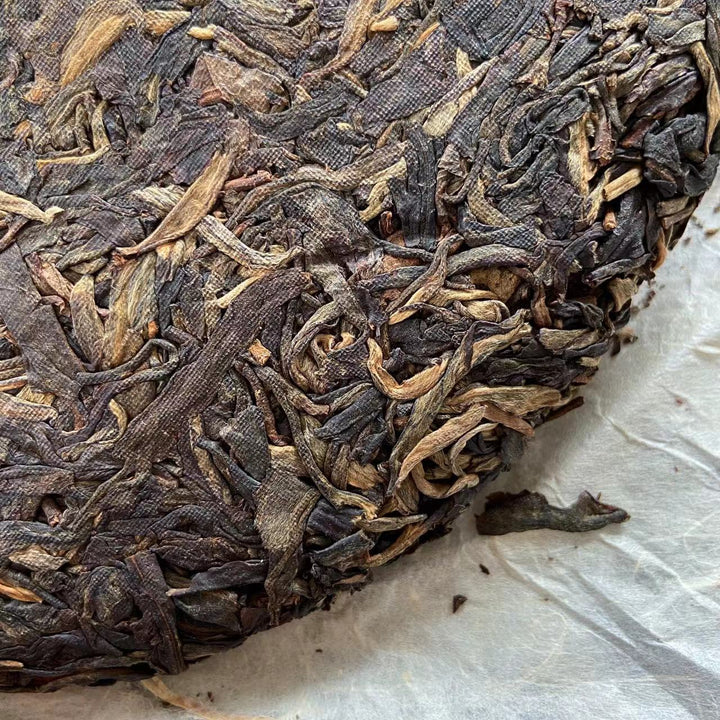 2010 LiMing "Yue Chen Yue Xiang" (The Older The Better) Cake 357g Puerh Raw Tea Sheng Cha
