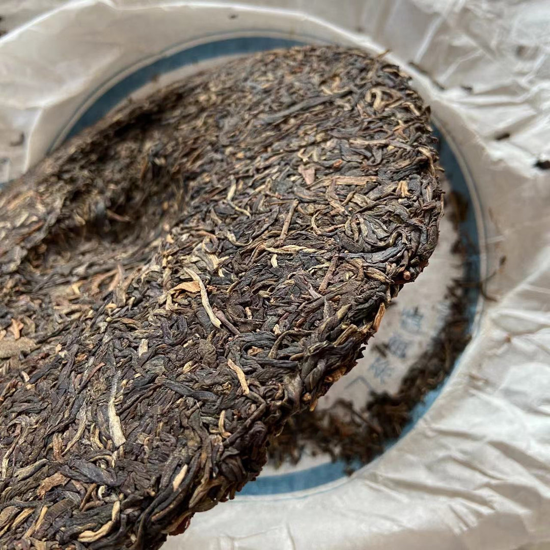 2007 DaYi "7532" Cake 357g Puerh Sheng Cha Raw Tea