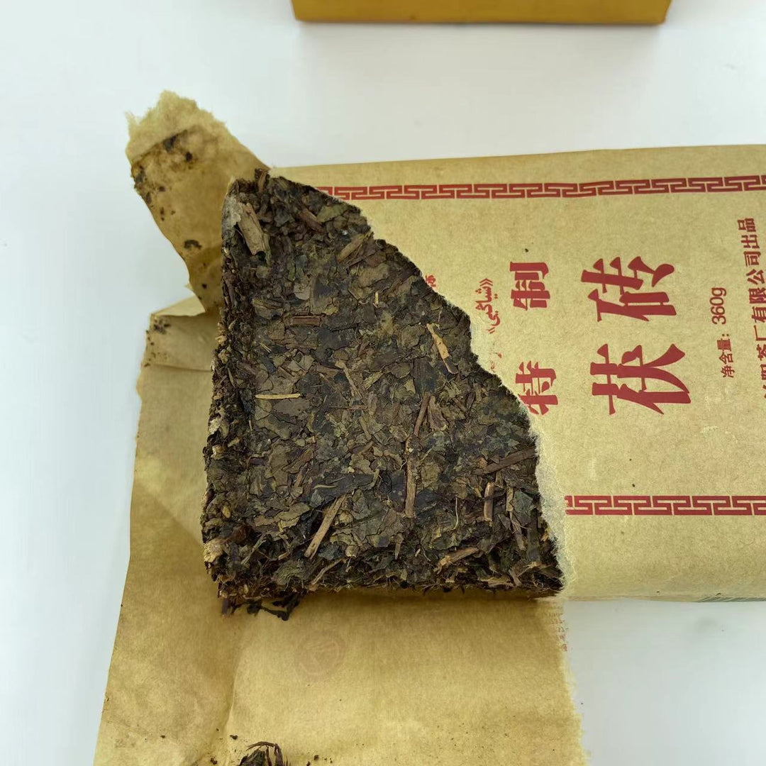 2014 XiangYi Fu Tea "Te Zhi" (Special) Brick 360g Dark Tea, Fu Cha, Hunan