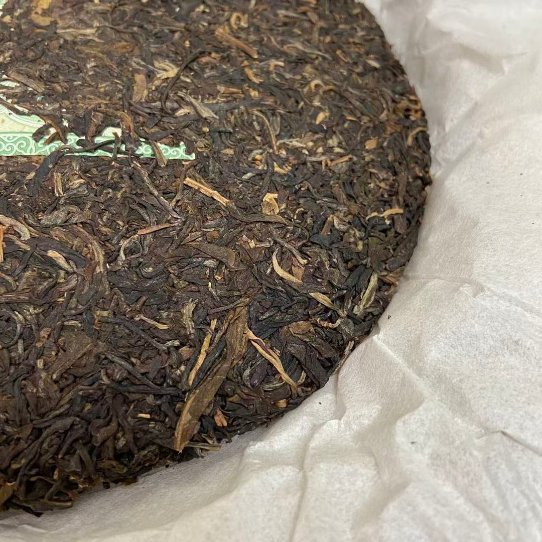 2016 DaYi "8582" Cake 357g Puerh Sheng Cha Raw Tea （Batch 1601)