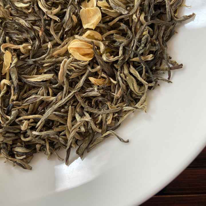 2022  "Mo Li Hua Cha" (Jasmine Flower - Green Tea) A+++ Grade, GuangXi Province.