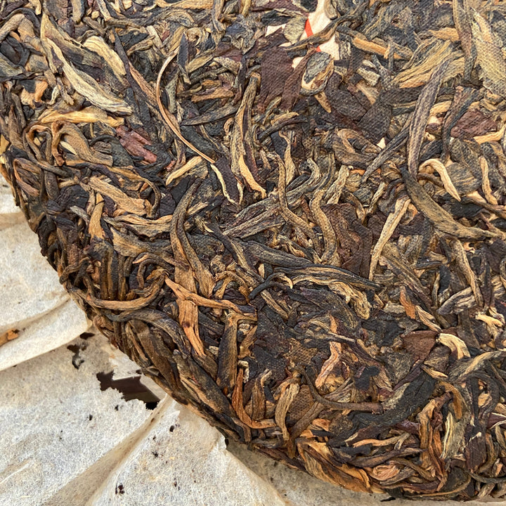2005 ChunCheng "Yi Wu Chun Jian" (Yiwu Spring Bud) Cake 400g Puerh Raw Tea Sheng Cha