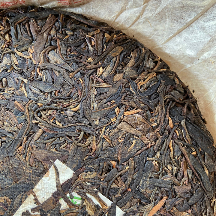 2005 TuLinFengHuang "Wu Liang Shan - Lao Shu Chun Cha" (Wuliang Mountain - Spring Old Tree) Cake 357g Puerh Raw Tea Sheng Cha