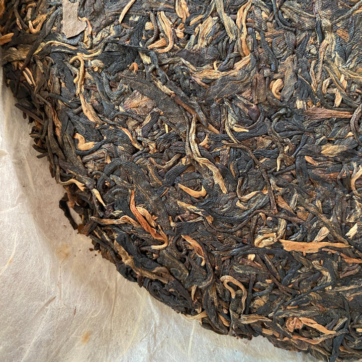 2006 CNNP Puerh "8881" (Premium Bulang) Cake 357g Puerh Raw Tea Sheng Cha