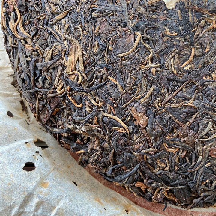 2003 NanNuoShan "Jin Gang- Nan Nuo Shan" (NanNuo Mountain Old Tree) Cake 357g Puerh Raw Tea Sheng Cha
