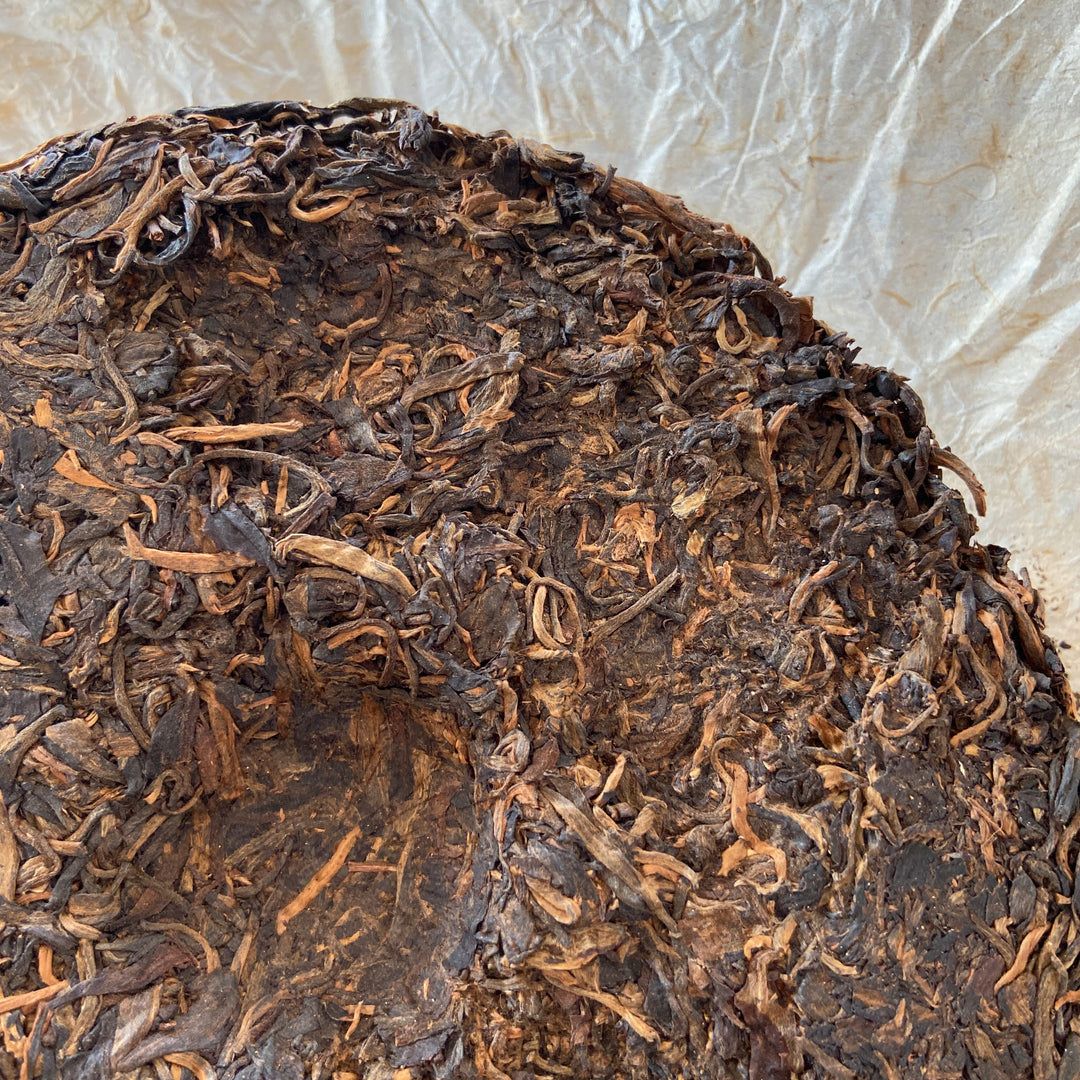 2004 ChangTai "Chang Tai Hao - Ye Sheng Ji Pin - Bu Lang" ( Wild Premium - Bulang)  Cake 400g Puerh Raw Tea Sheng Cha