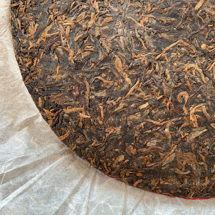 2005 LiMing "Gong Ting Pu'Er" (Tribute Tea) Cake 357g Puerh Shou Cha Ripe Tea, Meng Hai.