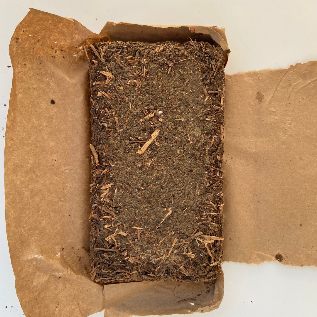 1998 CNNP - XiangYi "Te Zhi - Fu Zhuan " (Special - Fu Brick) 800g Tea, Dark Tea, Hunan Province.